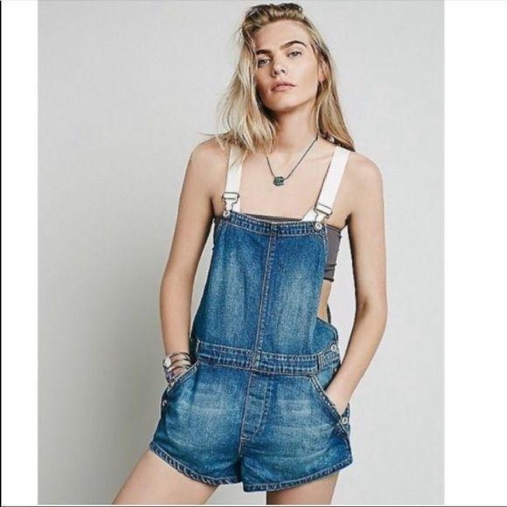 Free People Denim Overall Shorts, size 25